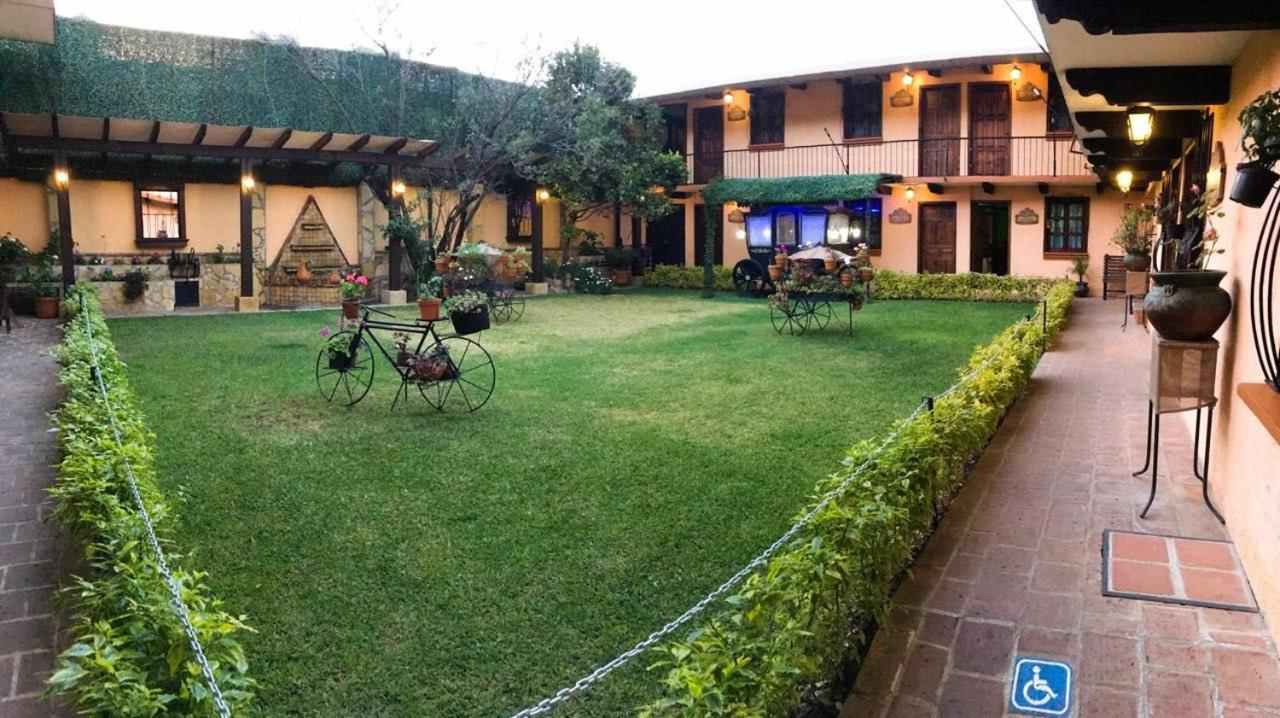 Nuestras Raices Hotel - Museo - Restaurante San Cristobal de las Casas Luaran gambar